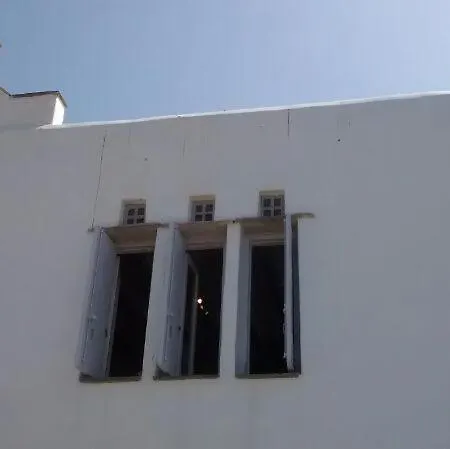 펜션 Osiris In Tinos Island